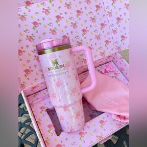 🌸 NEW - Stanley LoveShackFancy Pink Floral Mug 30 Oz.